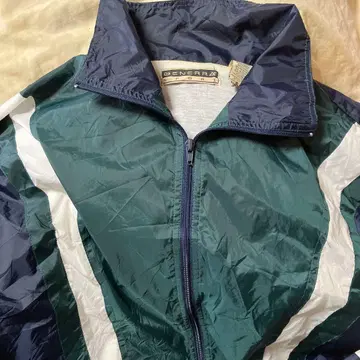 GENERRA SPORT 나일론 자켓 L 사이즈