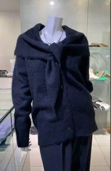 [ 새상품급 ] 니트 가디건 스카프풍 카라 부착