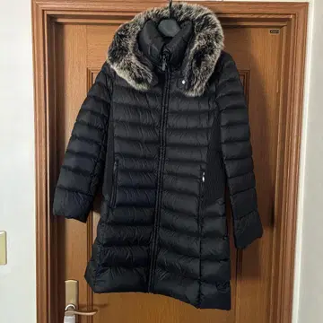 다운 코트 블랙