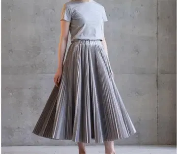 she 도쿄 플리츠 스커트