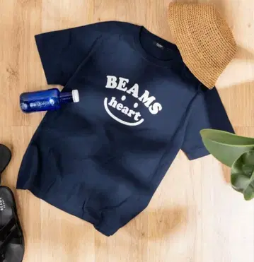 택 포함 새상품 BEAMS HEART 스마일 로고 T셔츠