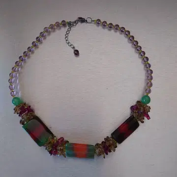 컬러풀 스트라이프 비즈 목걸이