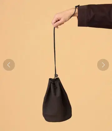 BEAMS LIGHTS / 마이크로 스웨이드 복조리 백