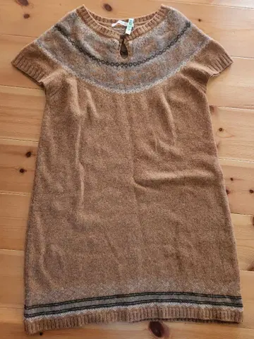 노르딕 무늬 반팔 튜닉