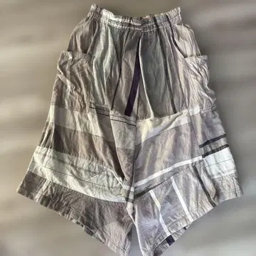 사루엘 팬츠 그레이 계열 스트라이프