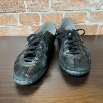 [새상품급] 23cm 저먼 트레이너 올 블랙