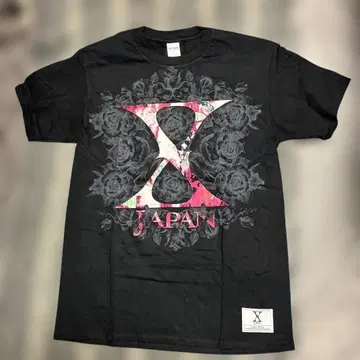 66. WE ARE X 2017 티셔츠 M 사이즈