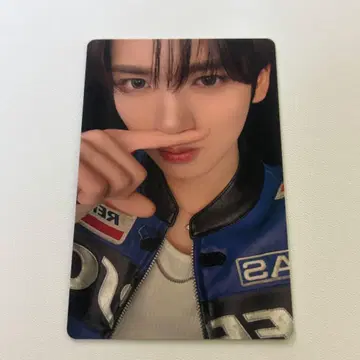 ZB1 제베원 월드 일본 랜덤 트레이딩 카드 셀카 유진