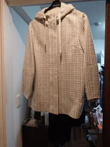 르네 폭시 후드 부착 그레이 자켓