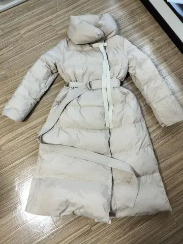 QUEENS COURT 퀸즈 코트 다운 코트 롱 코트