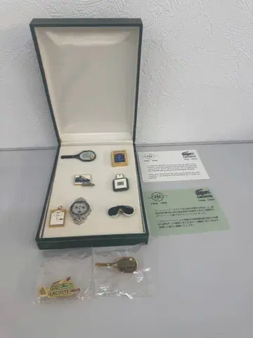 LACOSTE 핀 배지 세트 미사용품