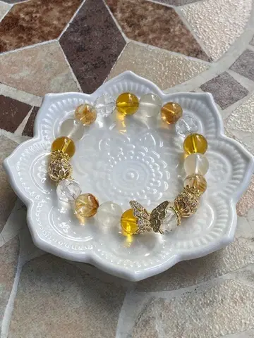 시트린과 나비 팔찌