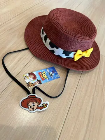 토이 스토리 카우보이 모자 제시