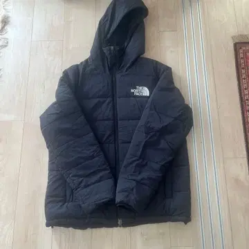 THE NORTH FACE 블랙 다운 자켓