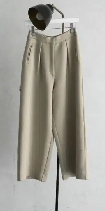 본딩 페인터 슬랙스 베이지