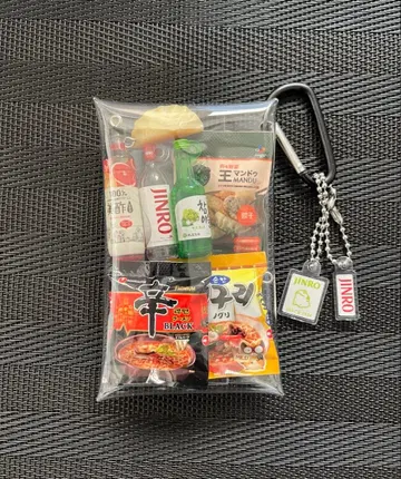 가챠 파우치 한국