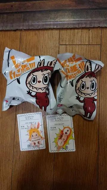 러브부 피규어 2점