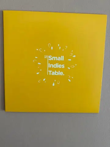 KOTORI x FOMARE small indies table. CD