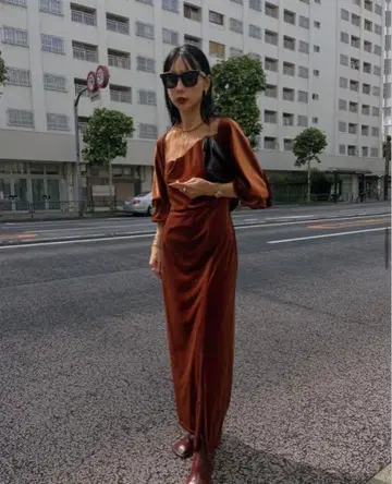 Ameri VINTAGE 2WAY CURVE VELOURS DRESS