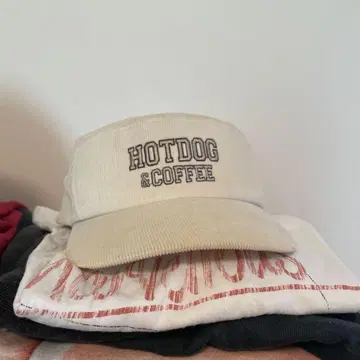 H.W.DOG & CO. 코듀로이 캡