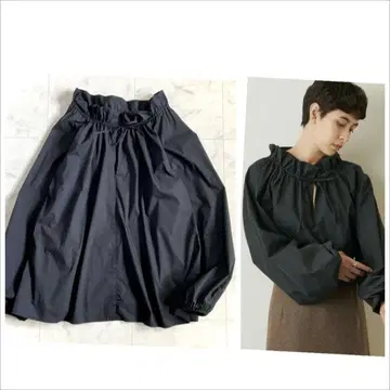 새상품급 윔 가젯 21AW 스탠드 카라 개더 블라우스 블랙