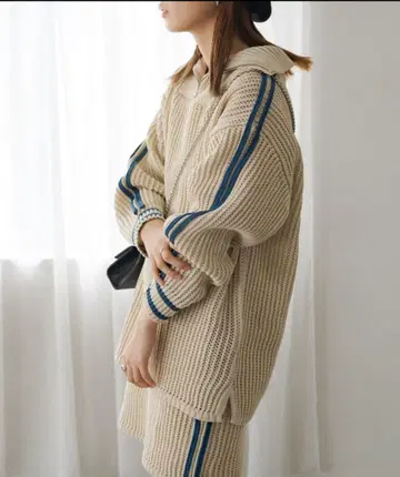 Kastane 라인 니트 풀오버 카스타네