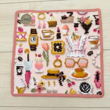 러브러리 바이 페이러 살롱 드 니콜 손수건