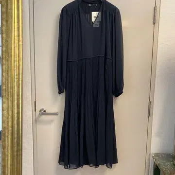 UNIQLO:C 쉬폰 플리츠 원피스