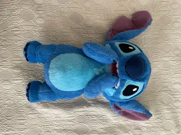 스티치 봉제 인형