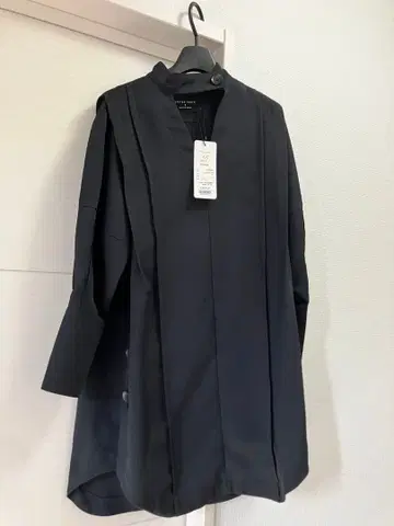 새상품 유나이티드 도쿄 트라페즈 튜닉 블랙 사이즈 0