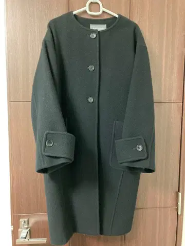 스픽 앤 스팬 칼라리스 코트 블랙 38