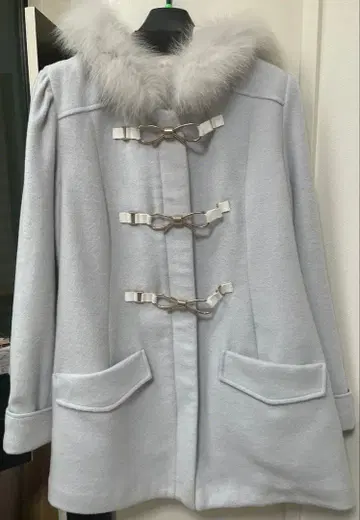 LODISPOTTO 스위트 더플 미들 코트 라이트 블루 리본