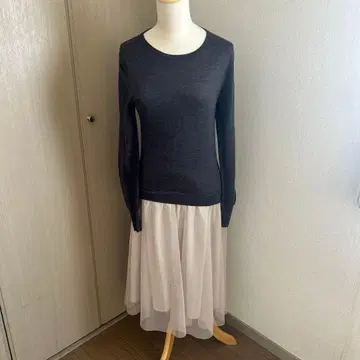 다크 그레이 긴팔 니트 원피스