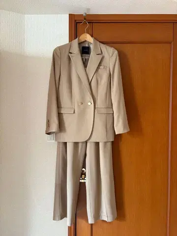 anuans 베이지 셋업(와이드 팬츠)