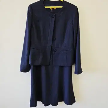 LE RUBAN D'OR 네이비 수트 세트