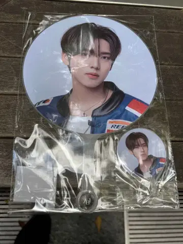 ZEROBASEONE 제베원 유진 부채 왈츠