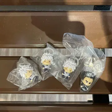 HUNTER x HUNTER 가챠 메지루시 액세서리 키루아 레오리오 세트