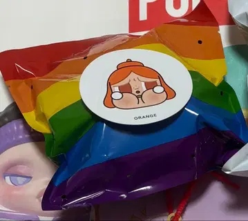 popmart CRYBABY CHEER UP, BABY! orange