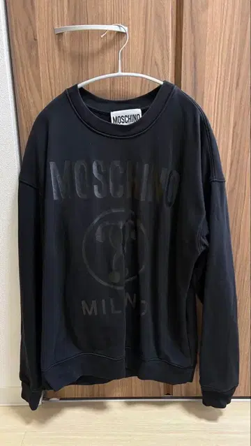 MOSCHINO 맨투맨 트레이닝복