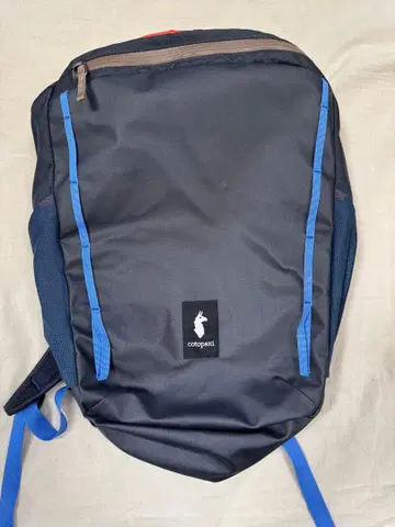 cotopaxi 네이비/오렌지 백팩