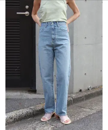 Ungrid 빈티지 슬림 스트레이트 데님 새상품