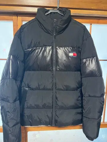 TOMMY 다운 자켓