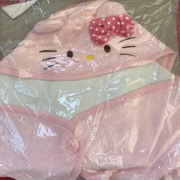 새상품 헬로키티 3WAY 무릎담요 판초