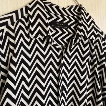 ZARA 기하학 패턴 셔츠