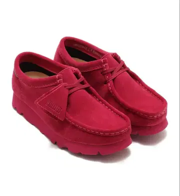 Clarks Wallabee.GTX Berry Suede
