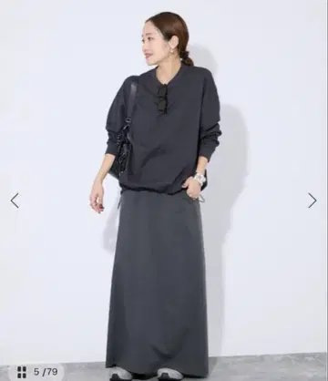 셔링 롱 슬리브 티셔츠