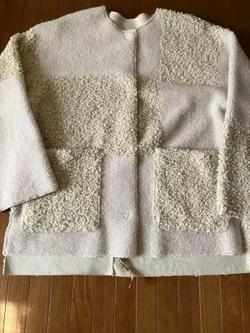 로리즈팜 노카라 리버서블 자켓 아이보리