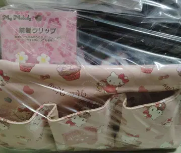 캐릭터 굿즈 키티님