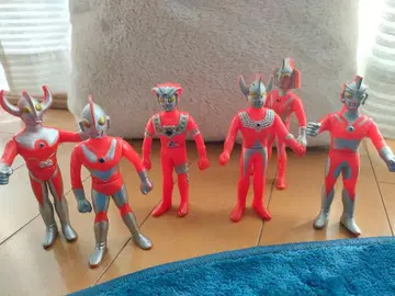 울트라맨 시리즈 피규어 6체 세트