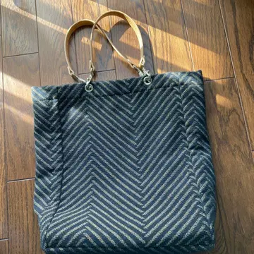 프랑수아 레니에 토트백 블랙베이지